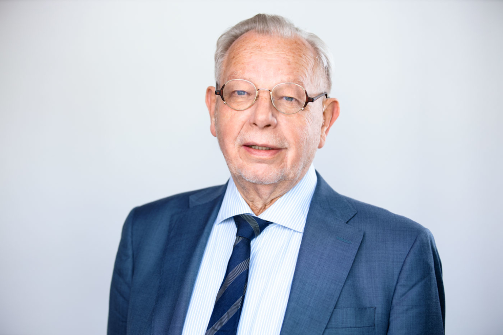 Attorney at law Wolf Klimpe-Auerbach, Berlin Attorney at law Wolf Klimpe-Auerbach, Berlin