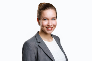 Laura Wolff-Chevalier <br /> (Angestellte Berufsträgerin)